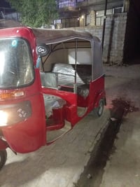 إسلام وعليكم تكتك رقم وسنويه للبيع ١٨ مصبوغة عام جمالية مابيهه لا ضربه...