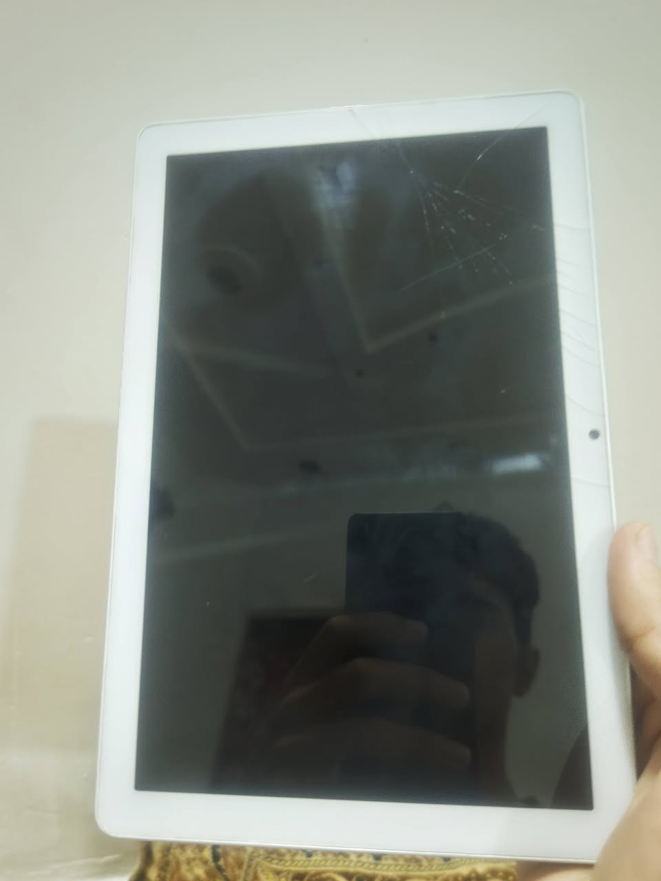سلام عليكم ايباد البيع السعر 80 كلشي مابيه فقط الكسر وموضحه بالصور ومامأثر على المس نهائين المواصفات موضحها بصوره واسم الايباد مكاني العماره الماجديه الشراي خاص او يعلق رجاًء المايشتري لا يتعبني


**إذا كنت صاحب هذا الإعلان وتريد حذفه لأي سبب، رجاءا أرسل رسالة إلى الدعم الفني**
