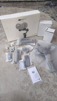 متوفر رونن DJI 4 Mini  جديد مستخدم مره واحده ونضافة ١٠٠٪؜    السعر 400...