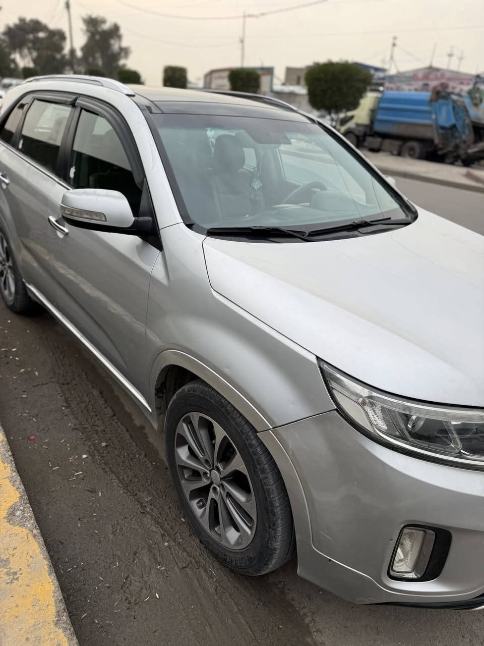 سلام عليكم
سورنتو ١٤ أمريكي sxفول حادث بنيد وباب الجانبي صبغ فقط السعر المطلوب ١٥٧ رقم الهاتف***********      ***********
