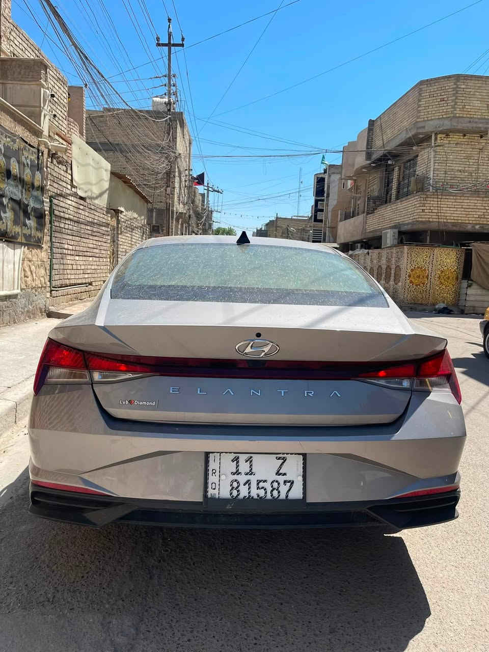 النترا موديل 23 حادث باب خلفي وره سايق ماشيه 20 الف تحويل مباشر سياره فول ماعدا فتحه 
محرم 2000 دوش
ماشية 20
بصمة ابواب 
بصمة تشغيل
تشغيل عن بعد
انارة ترحيب
ويل كب 
حساس اطارات
شاشة جبيرة كاربلي
سياقة آلية
رادار جانبي 
رادار خلفي و امامي 

سياره اني كاصها على أيدي من امريكا و بيدي مصلحها و كل نقص مابيها كير ومحرك مكفولات 
صدر تبريد كهربائيات سياره نصبتها هاون 

مكانها بغداد بلديات 

*********** 
شراي يتصل و بخدمت الجميع احنا 🌹🌹🌹🌹🌹🌹🌹
