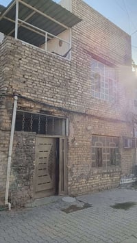 للبيع نصف قطعه اماميه  عكاده قطاع السادس فرع كوكو مول استفبال ومطبخ وح...