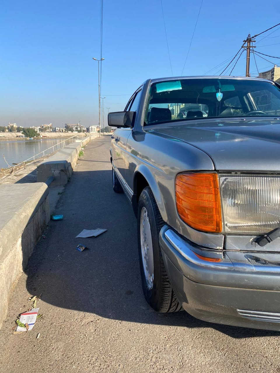 السلام عليكم مارسيدس جانبو موديل 90 رقم انجليزي بدون ضربه ولامعجون مكانه بغداد رقم *********** السعر 65 وبيه مجال بسيط محرك وكير بلادي منظومه زنون ومنظومه بنزين جديده
