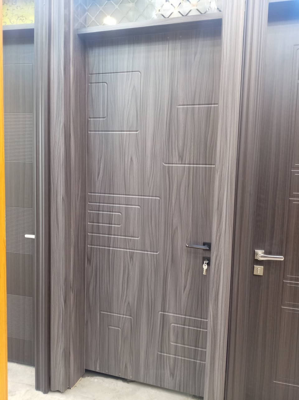 #ابواب_داخلية #ديكور_البيت #تصميم_المنزل #ابواب_مودرن #تصميم_عراقي
#شغل_نظيف #تفصيل_ابواب #ديكور_شقة
ابواب داخلي  درجه اولى مقاوم للماء 
متوفر قياس 100×270 ويتوفر جميع القياسات حسب الطلب 
للاتصال عل الرقم *********** رصيد واتساب
