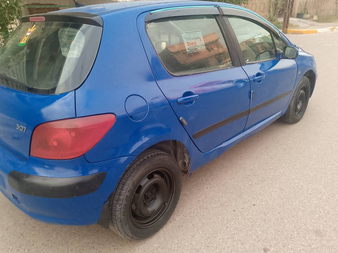 السلام عليكم بيجو فرنسي موديل ٢٠٠٥ محرك وكير بلادي اوتو وعادي مكفولات صدر نصيف كهربائيات شغاله تبريد منضومه كامله بس عاطل رقم بغداد دولي هزه جديده مصبوغه حزام بدون ضرر وبعده مامبولشه السياره حلوه السعر ٣٨ وبيه مجال مكاني الحريه استفسار *********** غير متواجد على الفيس
