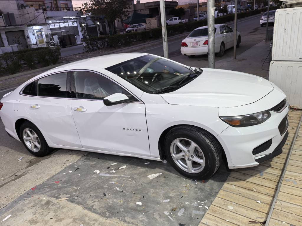 مالیبۆ 2018یەکپارچەی بۆیاخە لەگەڵ هەنێ وردە ساردی هەیە
130کیلۆمەتر ڕۆشتوە
ڕەقەمو سەنەوی تازەیەتا2029
گێڕو مەکینەو تەقەوڕەقەو هەمو گیانی بەشەرت یه ک دینار مەسرەفی نیە
سعری $103
***********
*********** السليمانية, العراق
