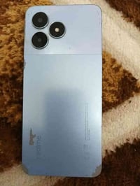 ريلمي هوت ٥٠ • ٦٤/٤+٣ • المس مفطور