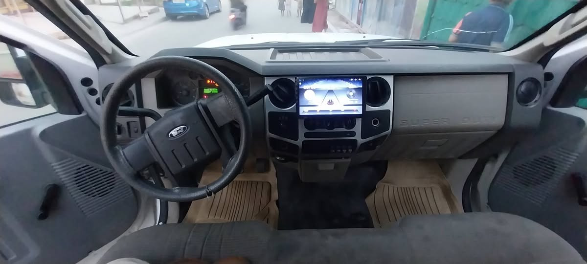 فورد f350  8V كاز موديل 2008 اصولي 100% باسمي السياره جاهزه سعر مناسب جدا ***********للاستفسار اتصال او واتساب
