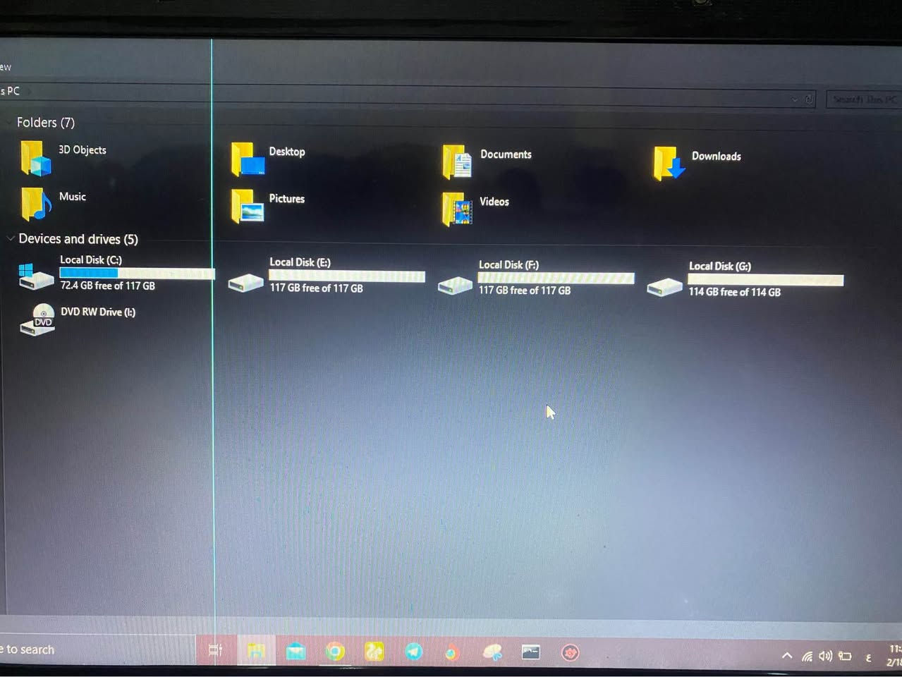 السلام عليكم 

لابتوب اسوز للبيع 
معالج كوراي 5 جيل الرابع 
رام 4 كيكا 
هارد 512 HHD 
كرت الشاشة داخلي من انتل 
فقط تصفح ودراسة يعني مو العاب 
الابتوب نقص فقط بطارية + الخط الطالع بالشاشة 
الباقي شغال ما بي اي نقص 

عارضه ب 80 الف ابيش يفيدك تعال اخذه 
مكاني بغداد مدينة الصدر 
رقمي *********** بغداد, العراق
