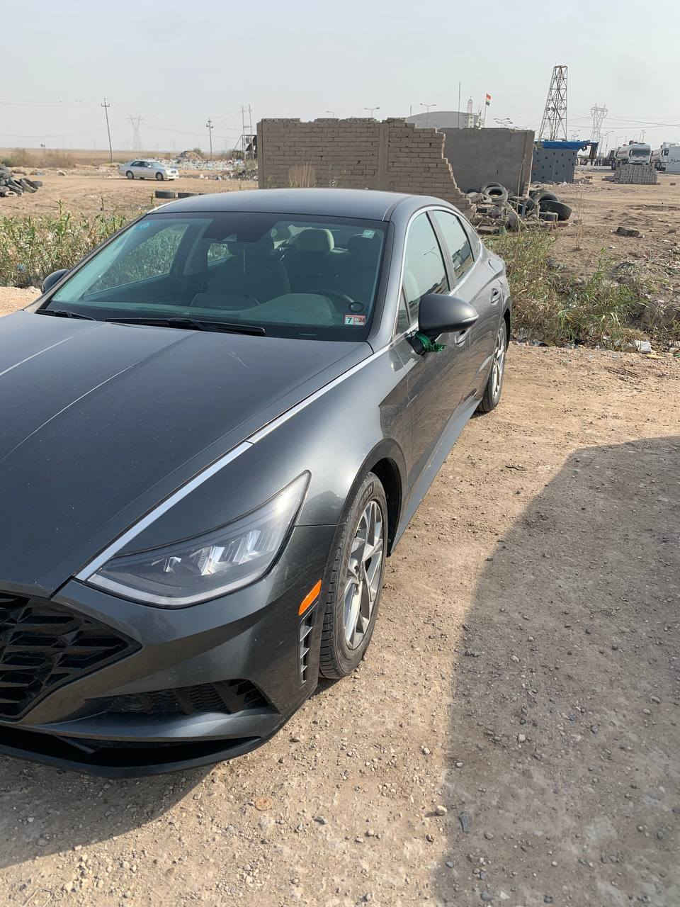 للبيع سوناتا 2023 •  • لون رصاصي غامق 

سيارة نظيفة ومتعوب عليها،وضربته صندوق فقط  يعني تمشي وتدعيلي.
السيارة ما تحتاج ولا دينار، ماشية 56 الف كيلو  ومستخدمة استخدام راقي.

المواصفات:
 • مكينة 2500 GDI اقتصادية وقوية
 • ويل سبورت
 • نقطة عمياء
 • تحديد مسار
 • سايد بريك كهربائي
 • ستيرن كهربائي
 • مواصفات كاملة ما عدا الفتحة
 • رقم بصرة حره تحويل ثاني يوم 
 

السيارة كلش نظيفة ومحد راح يباوع عليها ويتركها، صراحة جاهزة للشراء بدون تفكير.

العنوان: البصرة الجزيرة
للتواصل: ***********
السعر 190 وبيها مجال حك الجية البصرة, العراق
