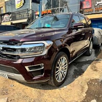 Ford expedition limited  الموديل :2023 بتره اللون : جوزي غير محدد العد...