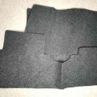 ارضيات+ مكنسه كهربائيه للسياره+ خلاف مال شاحنه  السعر 50 الف 077162283...