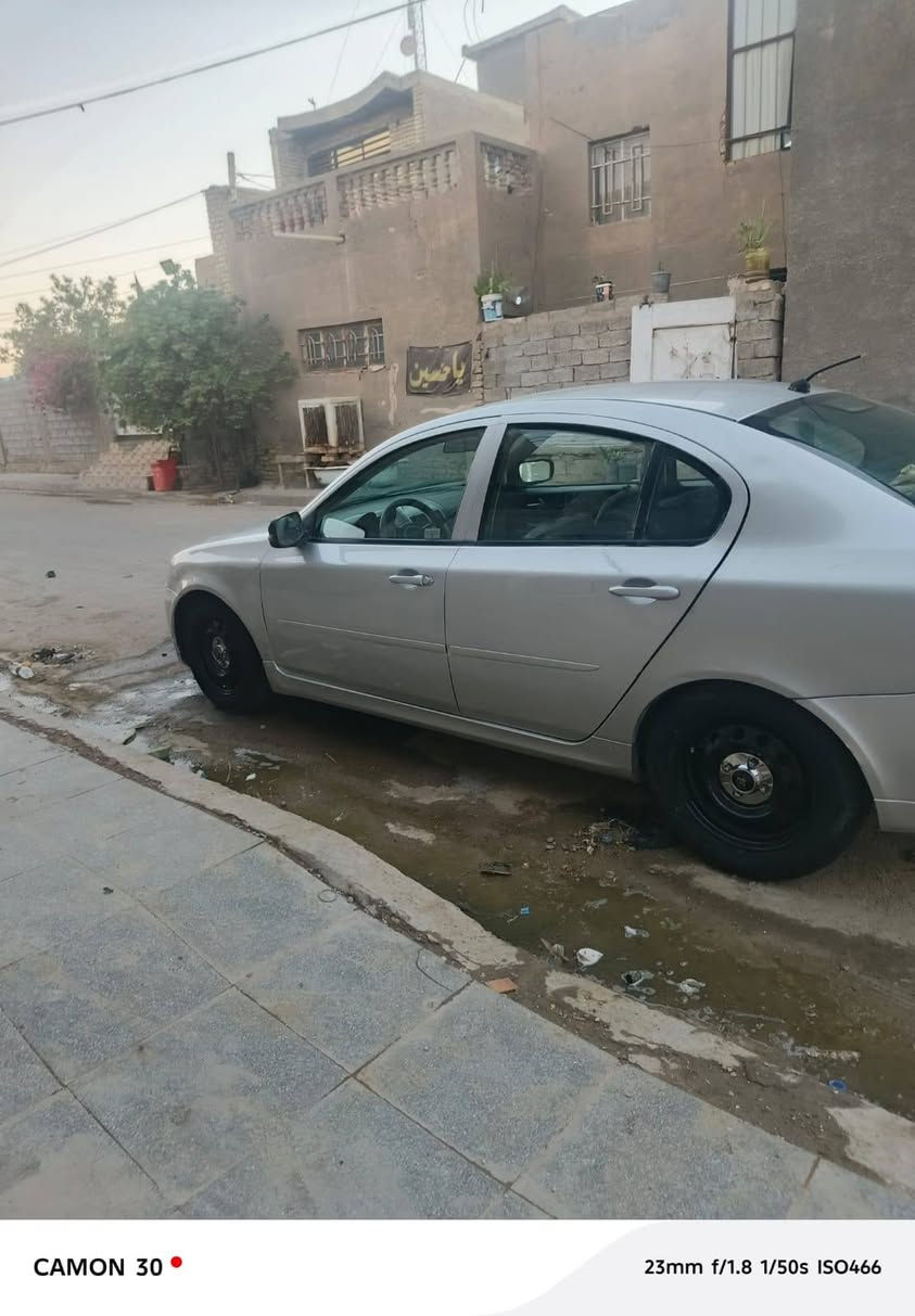 السلام عليكم بروتون بيرسونه ٢٠١٣ محرك وكير وصدر جدد وتبريد وتخم تأير ودوشمه جدد لايت زينون ما ناقصها شي ابد السعر ٥٧ وبي مجال للاتصال ***********
