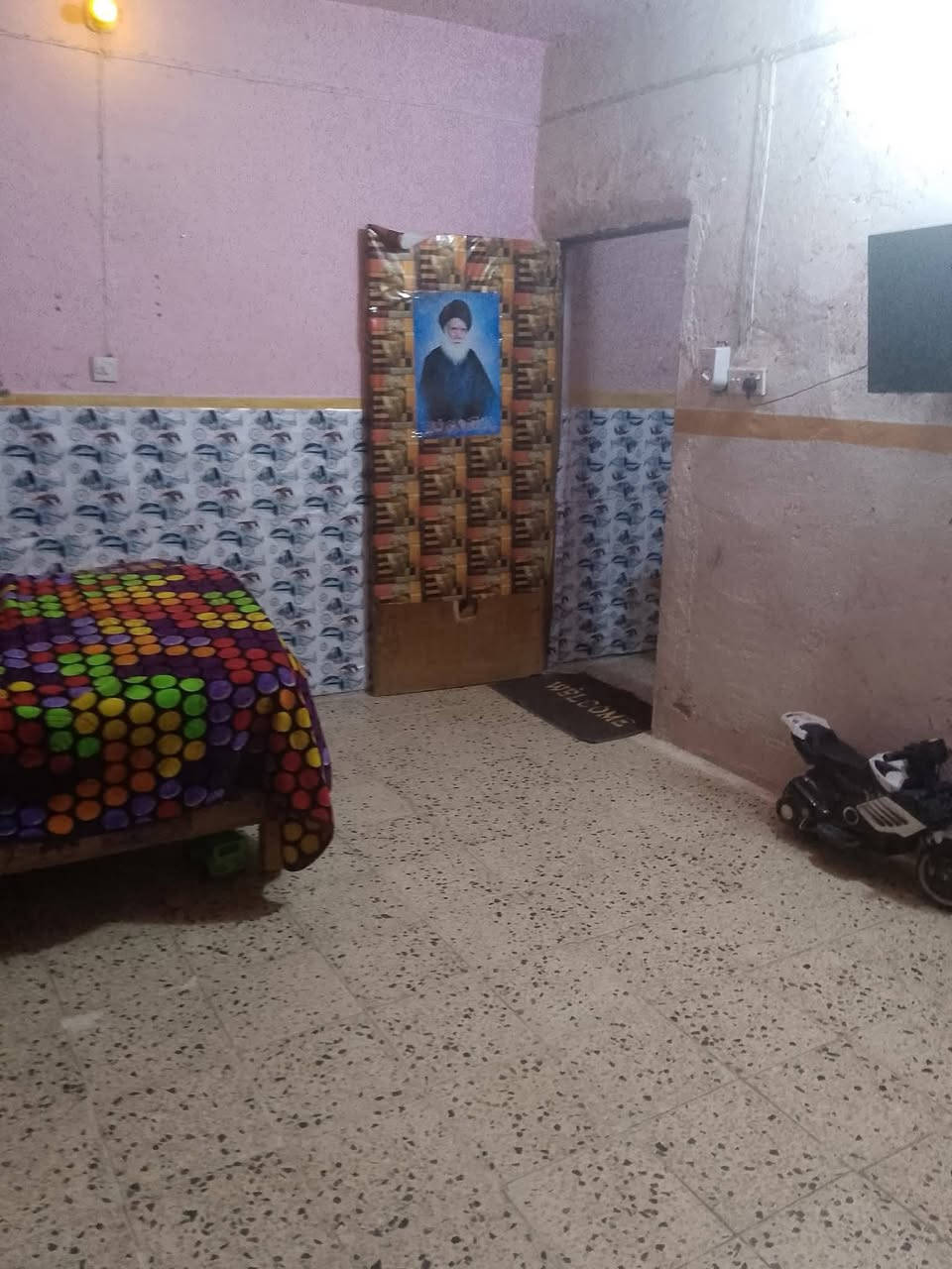 سلام عليكم بيت 50 متر بلفرع مال زنود الست الحمداني سند 25 قريب عله شارع العام يرهم يجار وبيع
يجار 150قفل
بيع 27 وبي مجال 

رقم الهاتف ***********
