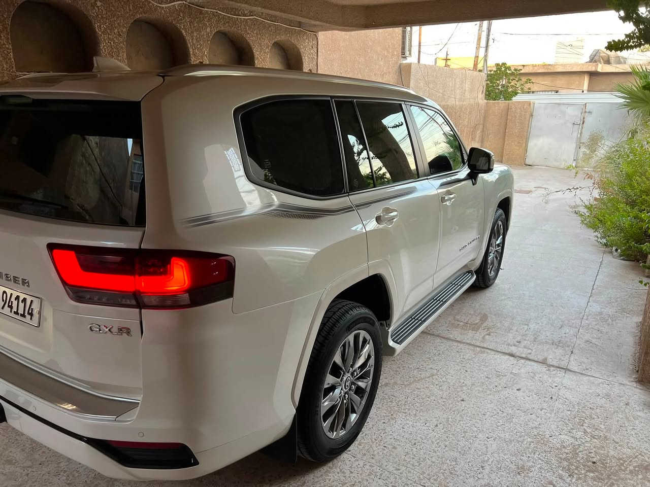لاندكروز ساز 2025 بعدها بالضمان مكفوله ماشيه 18000 فول مواصفات معروفه شاشات تطبيق جنطه كهرباء كراسي كهرباء وتبريد محرك 4000 تنفس طبيعي رقم بغداد باسمي مكاني بغداد حي الجهاد الضباط 
للاتصال ***********
