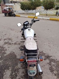 ايراني • موديل ١٧ • بدون اوراق