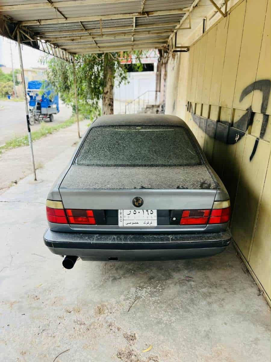 بي ام 525 موديل1991 للبيع صبغ حزام بيه خيط بخار كلششش قليل مع العلم الصدر جديد نوزلات جديد تايرات جديدة كير ومكينة ممتاز
السعر 57$
*********** كركوك, العراق
