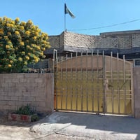 مساحه ٣٠٠ طابو صرف خريطه هندسيه جاهز من كل شي فقط الواجه ما مشتغلها ٢ ...
