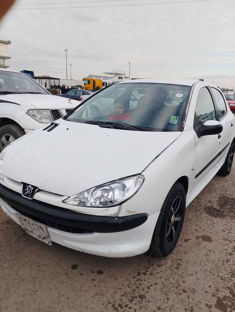 بیجۆی فەرەنسی مۆدیل 2009
زەربە و لیدراوی نیە .. 
ژمارەی سنەوی قوفلە .. بەشەرت ئەوەی دزینی نەبیت و مالی کەس نەبیت .. بۆزانیاریی زیاتر پەیوەندی بە خاوەن سەیارە بکەن ..***********.. ناونیشان کەلار كالار, السليمانية
