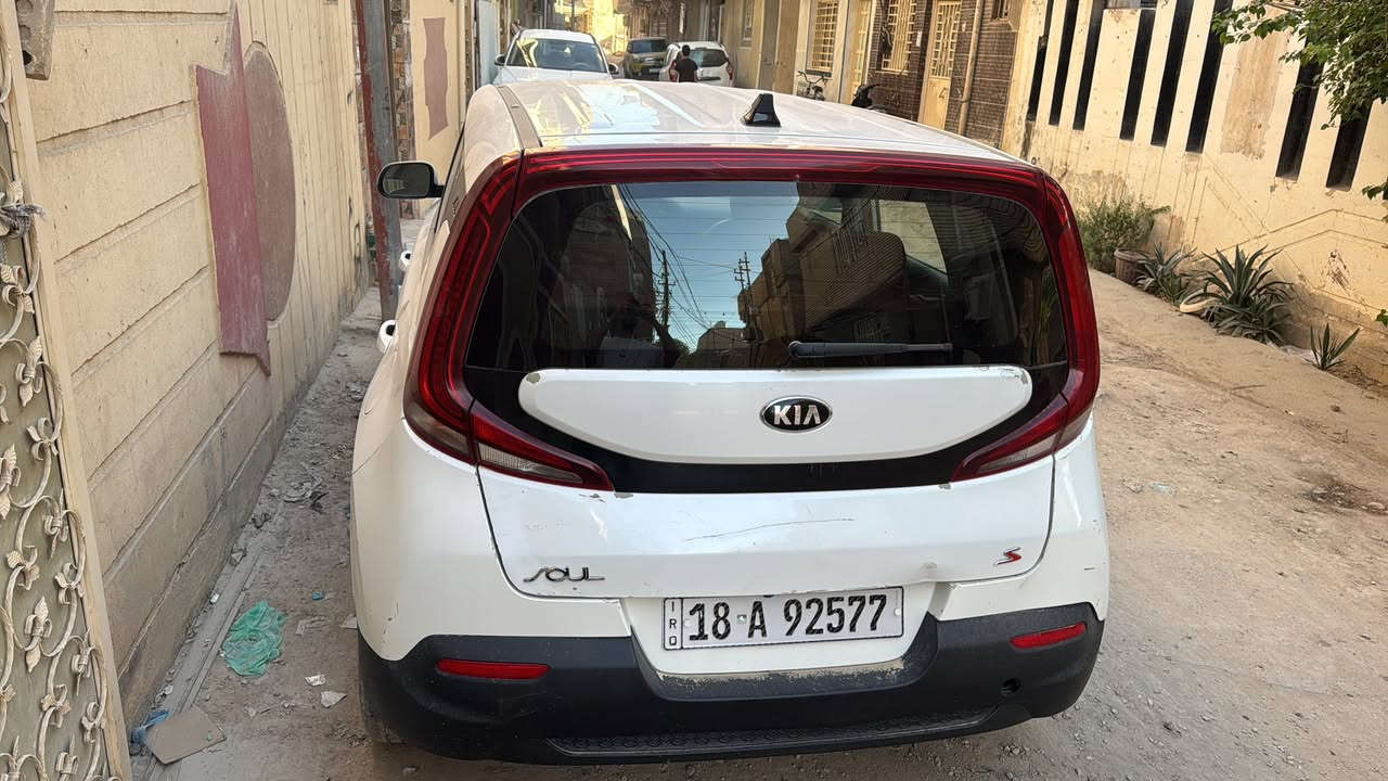 سلام عليكم صول 2020 للبيع 
مكينه 2000 دوش 
امريكي حتدثها موضح بصور 
الاستفسار *********** 
مستعجل 135 وبيها مجال
