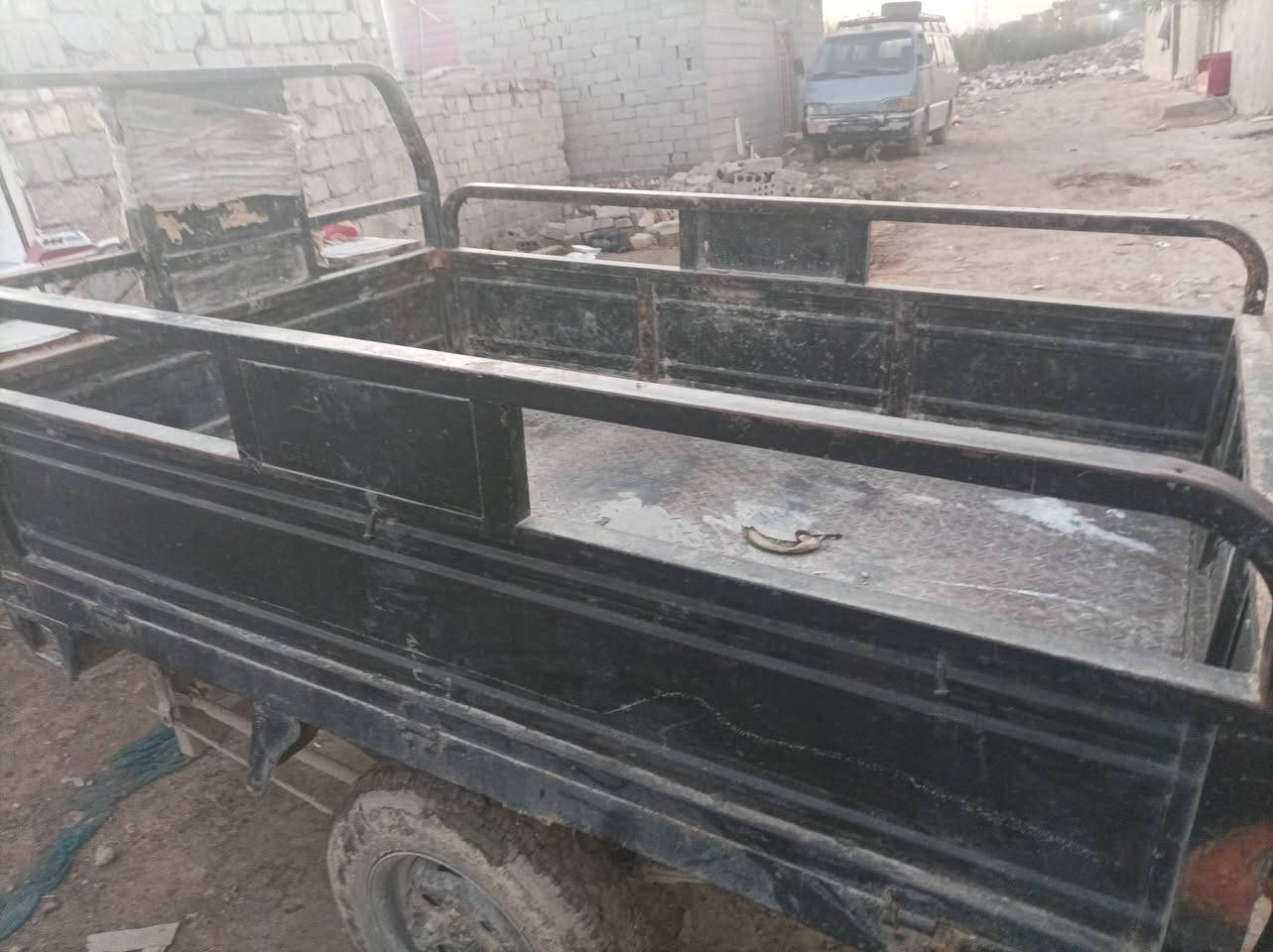 السلام عليكم ستوته للبيع اوراق
***********
