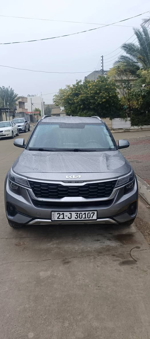 كيا سليتوز
2021
لون سلفر
محرك 20تنفس طبيعي 
رادار خلفي وجانبي 
شاشة 
كامرة 
ريتايدر 
مانع تزلج 
تدفئة كشنان 
اوتو ستارت ستوب 
يو اس بي 
وشاحن بلادي 
 وسيارة ماشي 57الف كيلو متر 
بيه قطعتين  صبخ  بدون دواخل 
سيارة على وضعية شركة 
نضيفة وجاهزة 
سيارة مال بيت
بيه بطاقة بنزين كركوك 

استفسار 
*********** كركوك, العراق
