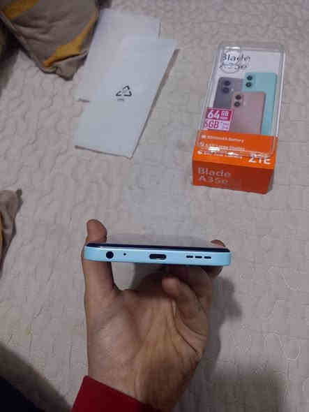 سلام عليكم جهاز ZTE Blade A35e
جهاز جديد و نضيف و حلو الذاكره 64 شحن سعريع و بسعر 100الف قفل مكان سماوه رقم 📱 ***********🥀
