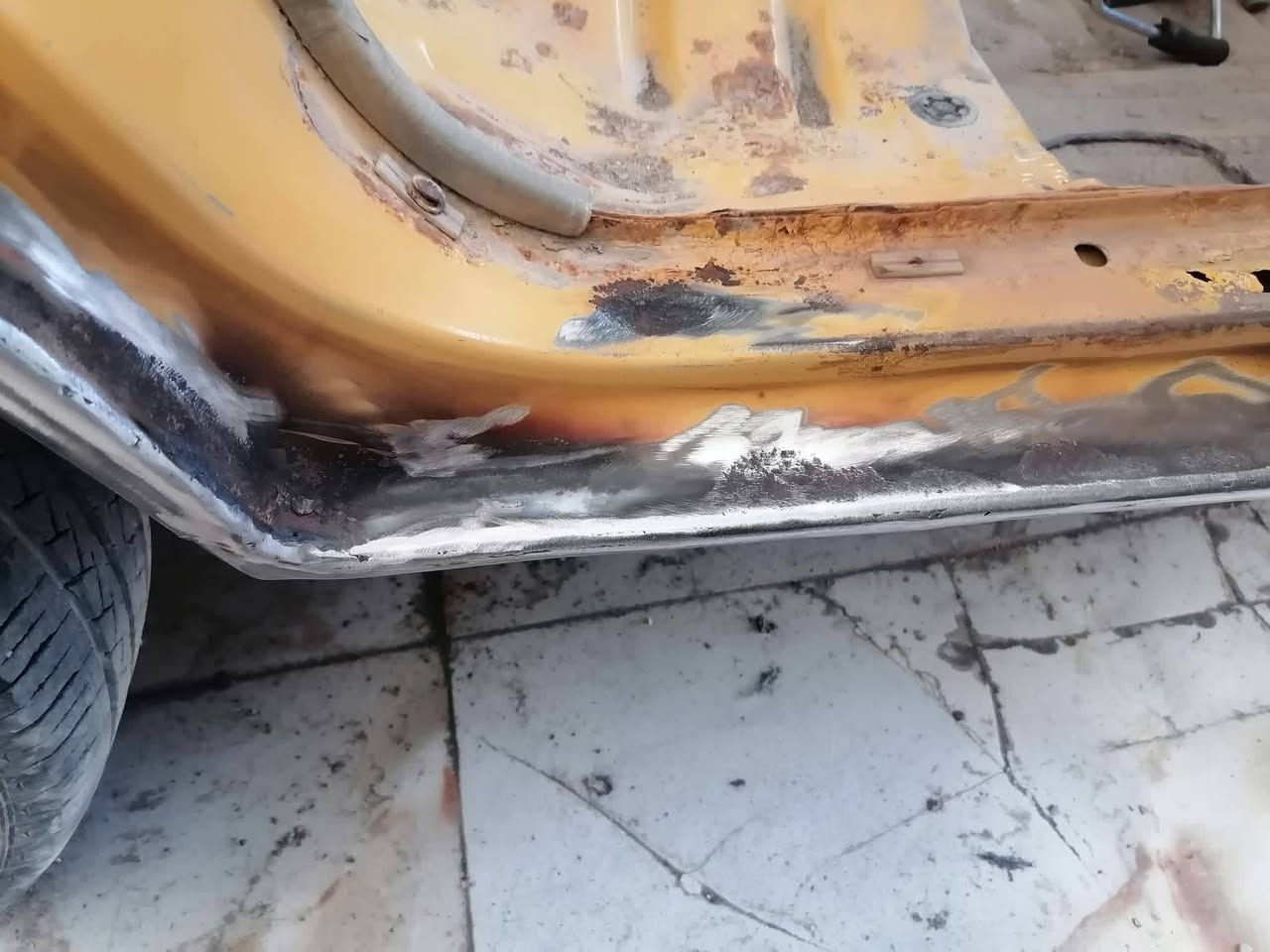 ورشة كركوك لسمكرة السيارات 
تبديل الشواصي والبرانكيتات 
وتلكيط خياسات بنسب السعر
وتعديل على بارد بحدث الطرق
الديوانية حي الزيتون قرب مطعم كاظم الحجامي 
***********
