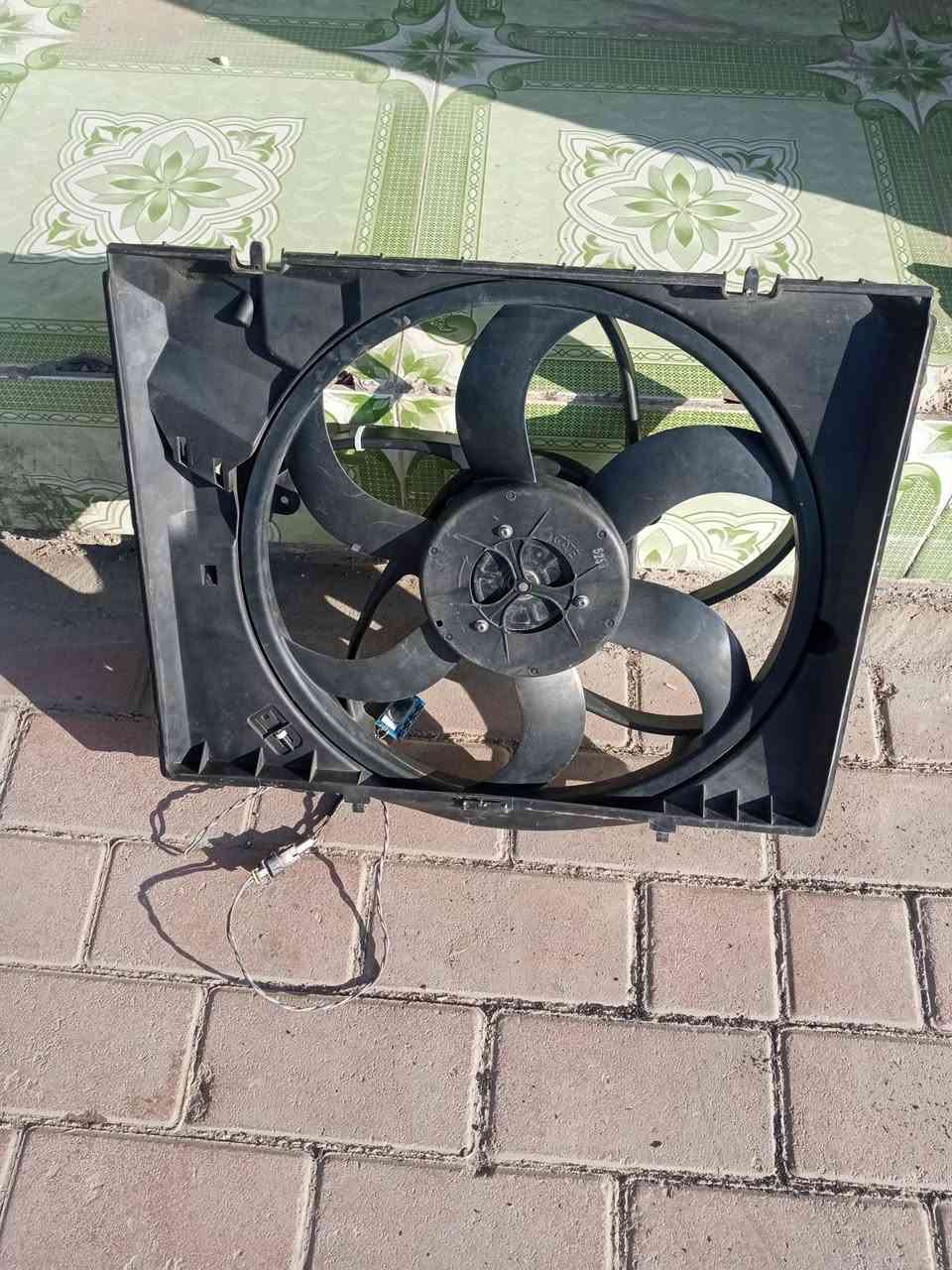 السلام عليكم
من رخصة الادمن
مروحة BMWعاصفة ام العقل جيب وشد بدون تحوير 
مكاني الرمادي
الإتصال
***********
