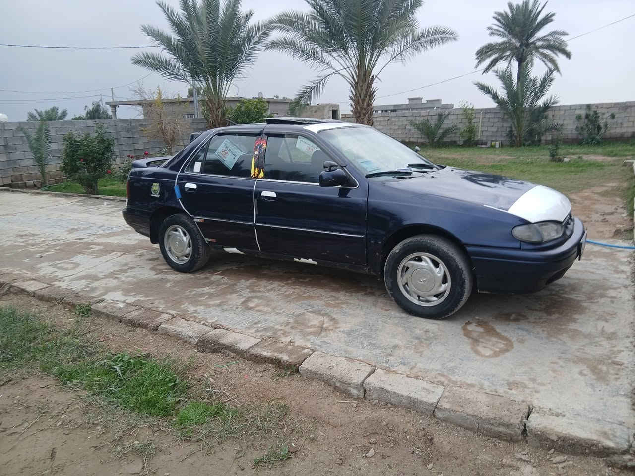 سلام عليكم سياره لانتره موديل ٩٤
السعر ٢٧ 

لاتصال ***********
