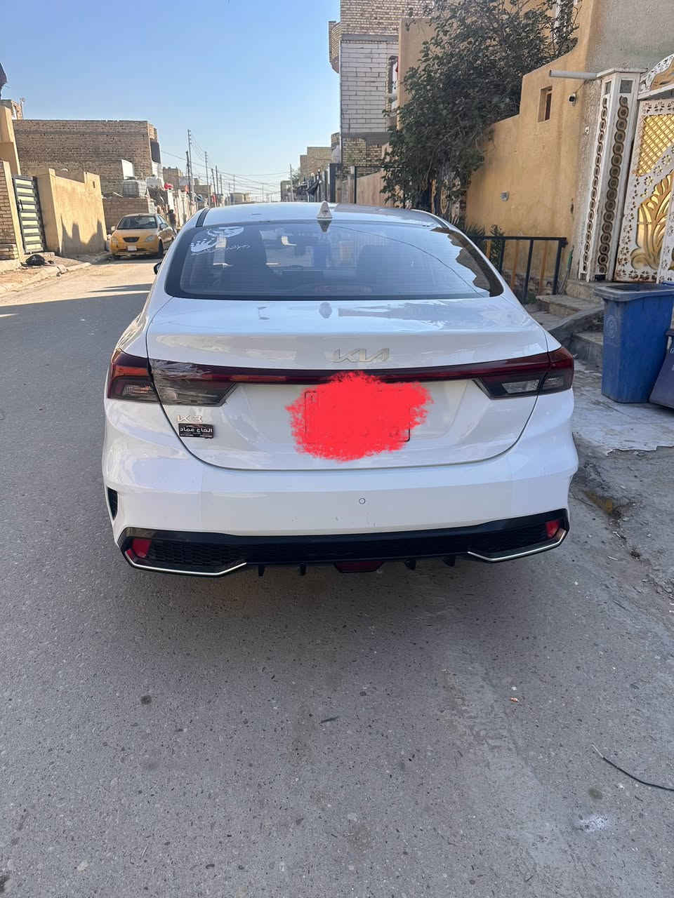 كي 3 موديل 24 رقم اربيل 
مكان السياره العماره 
السعر ب138 قفل 
السياره بيه طخه خفيفه جدا 
موضح بالصور 
***********
