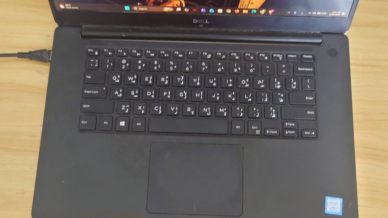 🔥 للبيع: لابتوب أداء عالي بسعر لقطة - Dell XPS 15 (مخصص لأصحاب الشغل الثقيل) 🔥
السلام عليكم،
للبيع لابتوب من فئة XPS الفخمة، موجه للطلاب، المبرمجين، واللي يبحثون عن "قوة المواصفات والأداء" قبل المظهر الخارجي. الجهاز وحش بالعمل ومستقر جداً.
💻 المواصفات التقنية:
الموديل: Dell XPS 15 9570 (شاشة 15.6 بوصة، مضادة للتوهج).
المعالج: Intel Core i7-8750H (معالج فئة H العالية الأداء، 6 أنوية، ممتاز للرندرة والبرمجة).
الرام: 16GB (يفتح لك عشرات البرامج والتابات بدون أي تعليق).
التخزين: 512GB SSD (صاروخي في الإقلاع ونقل البيانات).
كروت الشاشة (مزدوج):
الخارجي: NVIDIA GeForce GTX 1050 Ti Max-Q (4 GB) (ممتاز للألعاب مثل Valorant وبرامج التصميم).
الداخلي: Intel UHD Graphics 630 (لتوفير طاقة البطارية أثناء التصفح).
النظام: Windows 10/11 64-bit أصلي.
🔍 حالة الجهاز  نظافة 100%. الشاشة، الكيبورد، المنافذ، والأداء الداخلي كله شغال ومستقر وبدون أي مشاكل حرارة أو تعليق.
📍 الموقع: المحمودية.
💰 السعر: [525 الف]  وبي مجال بسيط للشراي الجاد).
للاستفسار، يرجى مراسلتي على الخاص أو الاتصال على الرقم: [***********].
