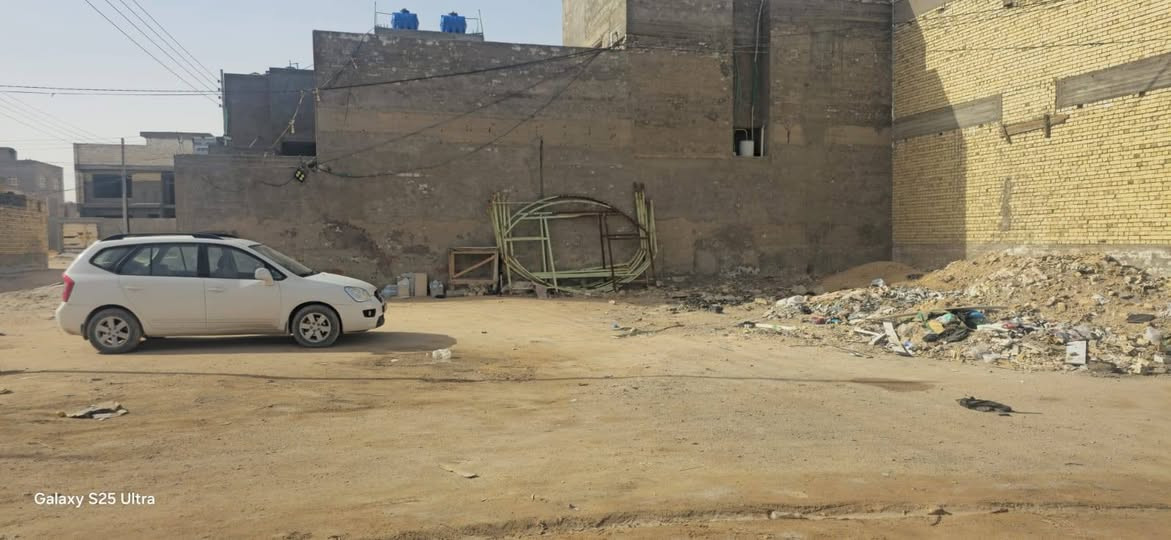 فرصه استثماريه او سكنيه بسعر مميز جدا في النجف الاشرف وطابو صرف 
اي استفسار اتصل *********** وبي واتساب
التفاصيل
عرصه في حي النداء بمساحه ٢٠٠ متر على الشارع مباشرتاً خلفها ساحه ومدارس
كل الشارع مسكون يعني من باجر تبني وتگعد وكلش خوش جيران بهذا الشارع
العرصه بيع البلديه يعني بالاقساط المريحه بأسم موظف كلش مرتب ويسوي وكاله ويتكاتب مباشر وي المشتري
السعر ٤٠ مليون تطلوعه + واصل للبلديه سنتين لكل سنه ثلاث ملاين فقط
يعني تشتريها تدفع هسه ٤٠ وكل سنه تدفع للبلديه ٣ ملاين فقط
وبيها سند طالع الها
رقم العرصه 53550/3
اي استفسار اتصل *********** وبي واتساب النجف, العراق
