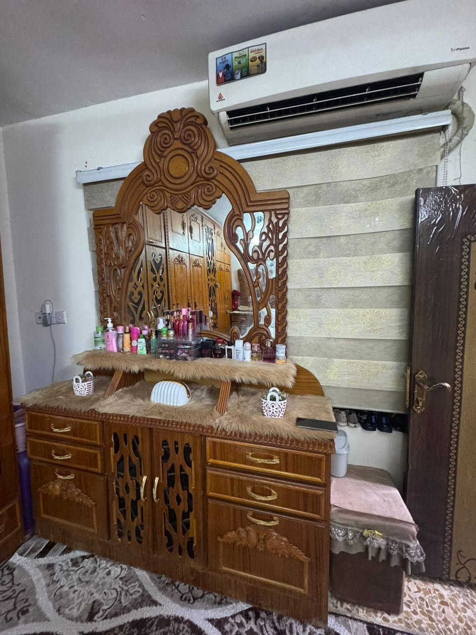 السلام عليكم غرفه نوم خشب عراقي مستعملة نظيف مكاني موصل جانب الايسر حي البكر السعر


**إذا كنت صاحب هذا الإعلان وتريد حذفه لأي سبب، رجاءا أرسل رسالة إلى الدعم الفني**