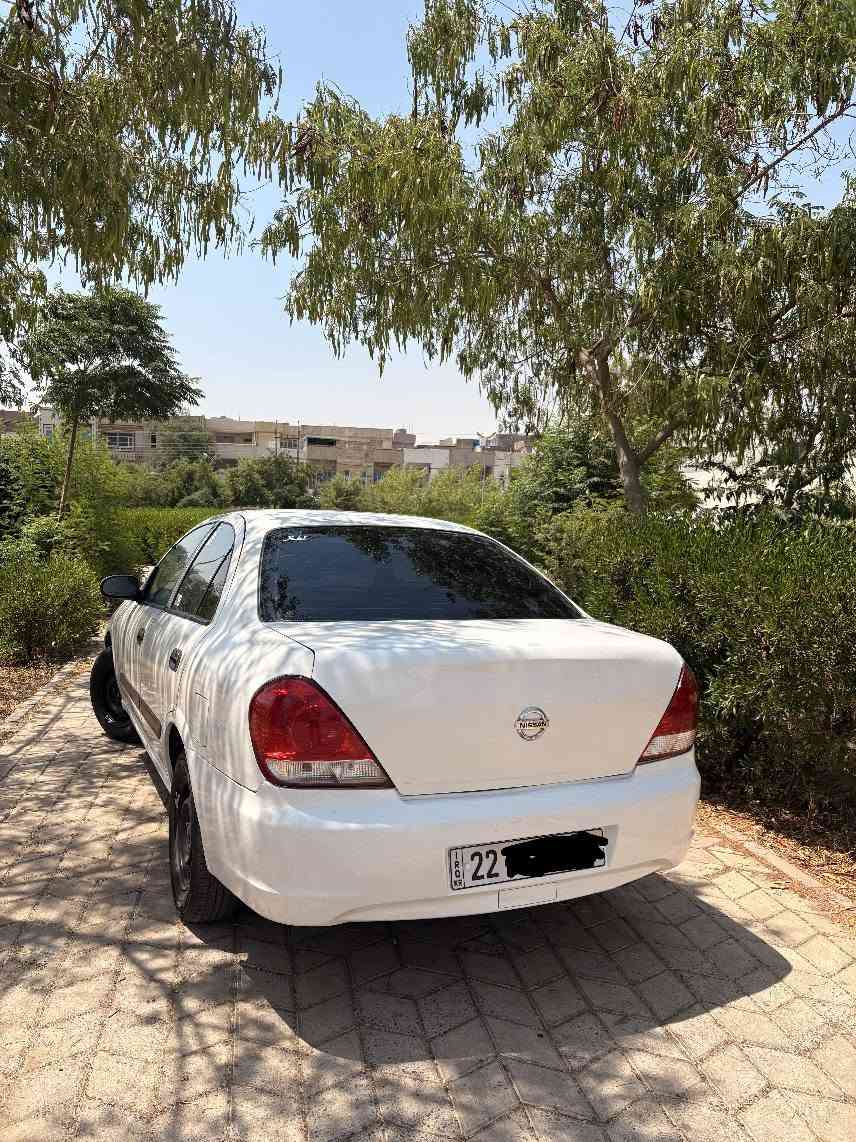 سلام علیکم 
نیسان سەنی ٢٠١٠ یابانی ڕقم هەولێر گێڕ عادی
تەکسی بووە کرایتە خسوسی
ئەزیەتێکی گجکەی پشتی هەیە
باقی هەیکەل شانسی گێڕ و مەکینە تەبرید بەشەرت،تەبرید لەگەر سلف لێدان بەشەرت
چوار جام کارەبا قفل مرکزی شاشە ئایپاد
هەزە ژینگە و ڕێگاوبان و سەنەوی نوێ
بەناو کردن بە شەرت
٧٢ وەرەقە و مەجالێکی تێدایە
بۆ پەیوەندی *********** أربيل, العراق
