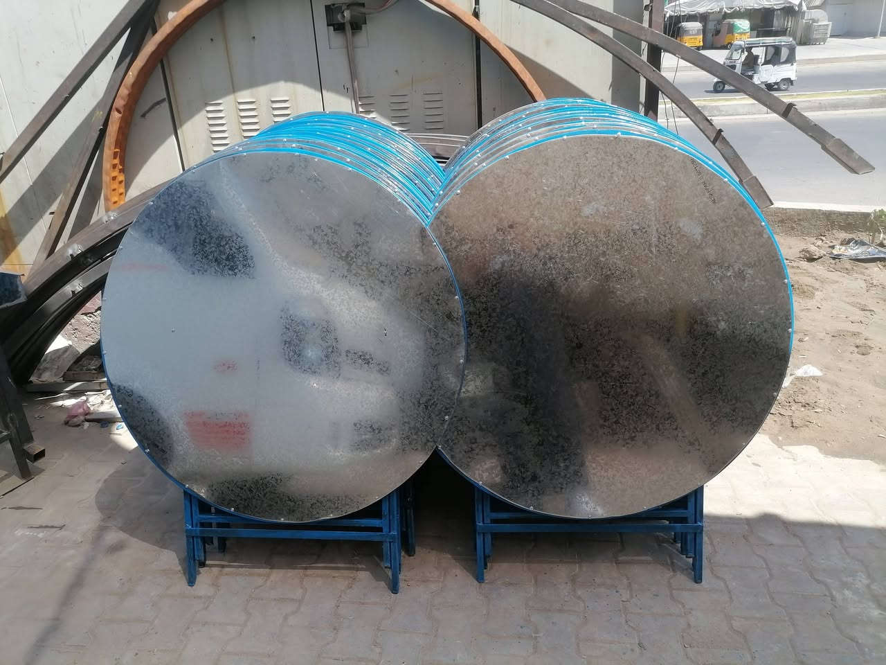 ميز تفصال جميع القياسات بغداد *********** يوجد مغاسل تانكي مقلون تفصال
