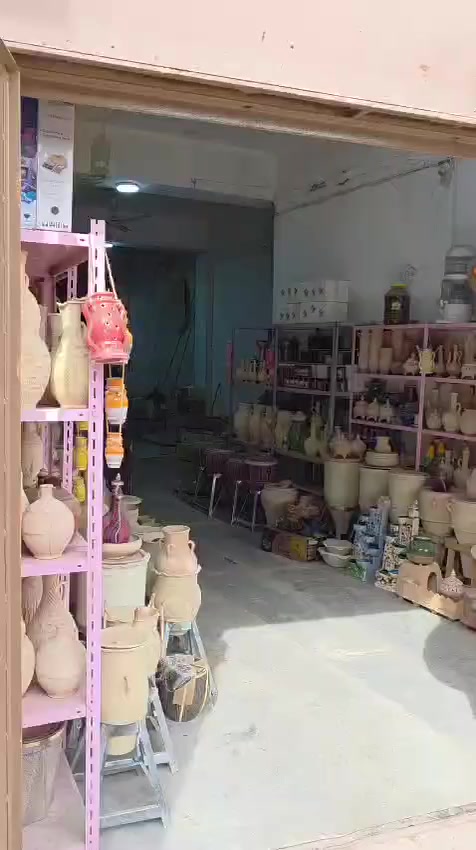 #احد المحلات في مدينة هيت #يهتم بالمقتنيات والفخار التراثية والحفاظ على رونقها واصالتها من الضياع


**إذا كنت صاحب هذا الإعلان وتريد حذفه لأي سبب، رجاءا أرسل رسالة إلى الدعم الفني**