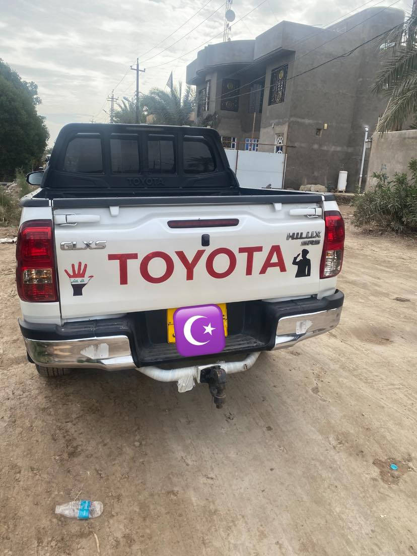 هايلوكس فورويل ١٩بريميه لون صدفي كير عادي (كازززز)مكينه وكير وكشر كفاله عامه فقط بارد بيه رقم اربيل شرط التحويل السعر ٢٣٣وبيً مجال الاستفسار العنوان البصره القرنه ***********
