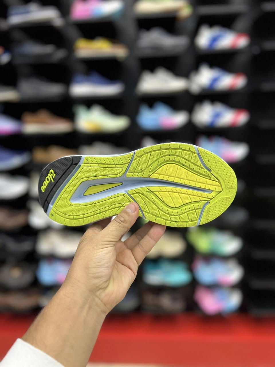 ماركة Clove امريكي
طبي خفيف
قياس 38-42
السعر 15

العنوان النجف ملحق الروان 
توصيل 🚚 محافظات 6 داخل النجف3 
*********** واتساب#
