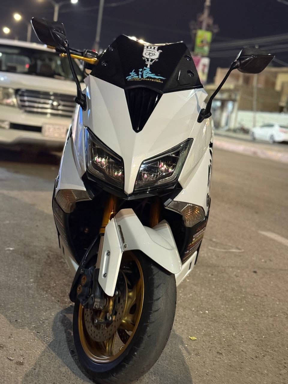 السلام عليكم
تي ماكس 2017 بصمة 
مكينه مكفولة 
 ماشيه 25
تخم تاير جديد 
قايش داخلي وخارجي اصليات  
تجوة بلاديه 
مري بلاديه 
كهربائيات بلاد 
بانزين محسن 
دهن امزويل جديد 
السعر 35. وبيهة مجال 
مكاني بغداد المركز  ***********
