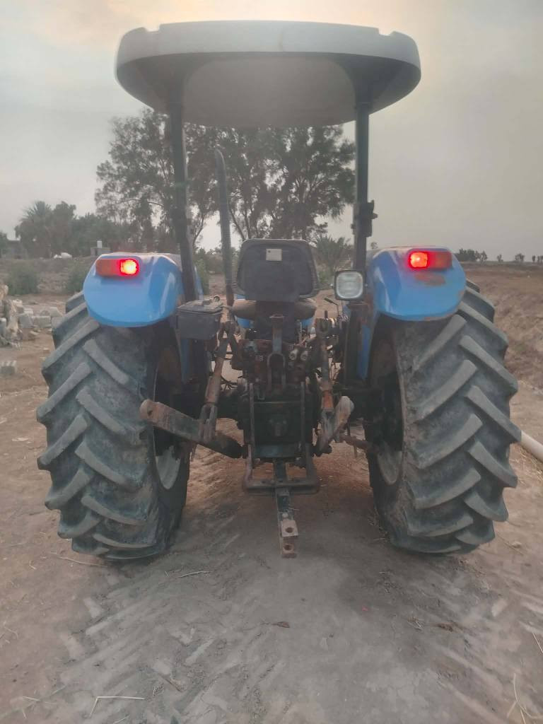 سلام عليكم مكينة للبيع موديل 11 مكينه مكفوله كفاله عامه محرك كير كسن تخم تاير رقم  وتحويل رقم دولي مكان بابل ‏‪***********‬‏
