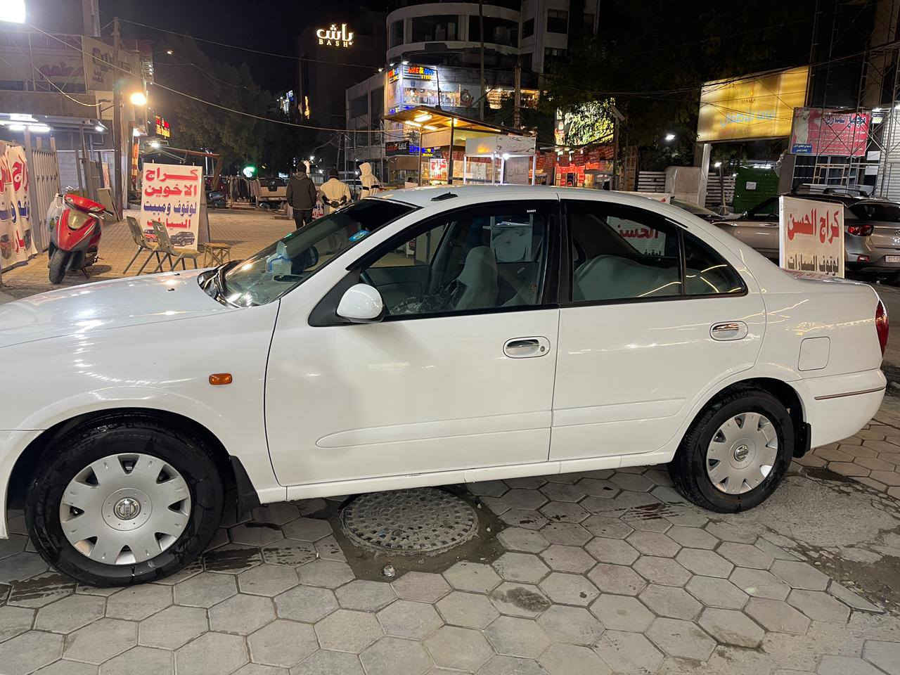 للبيع سني 2009 خليجي سونار ويه الصور كير محرك صدر كله جديد جدا تدفئة تبريد شغال وبلادي طخم تاير باتري جديد اي نقص مابيها رقم بغداد انكليزي سعرها 97 ورقة وبيها مجال لشراي شرط التحويل اي استفسار *********** عنوان كرادةعرصات
