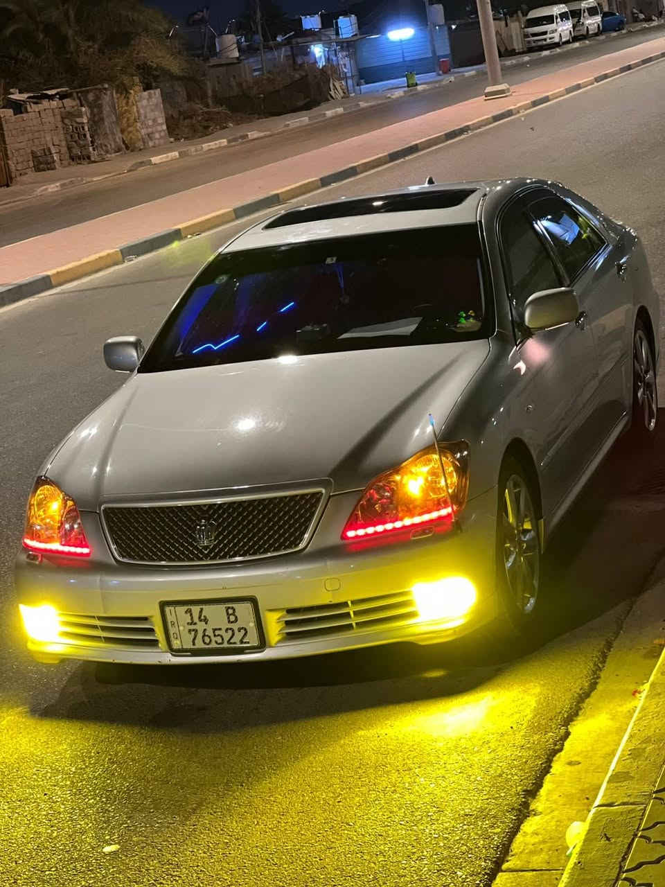 شاهينه شاصي 82 باسمي بصره
مديل 2005
سياره كفاله عامه عراق بليابان بيها بابا سايق صبق 
سعرها 160 بيها مجال قليل كلش مكانها زبير حي الخطوه
***********
