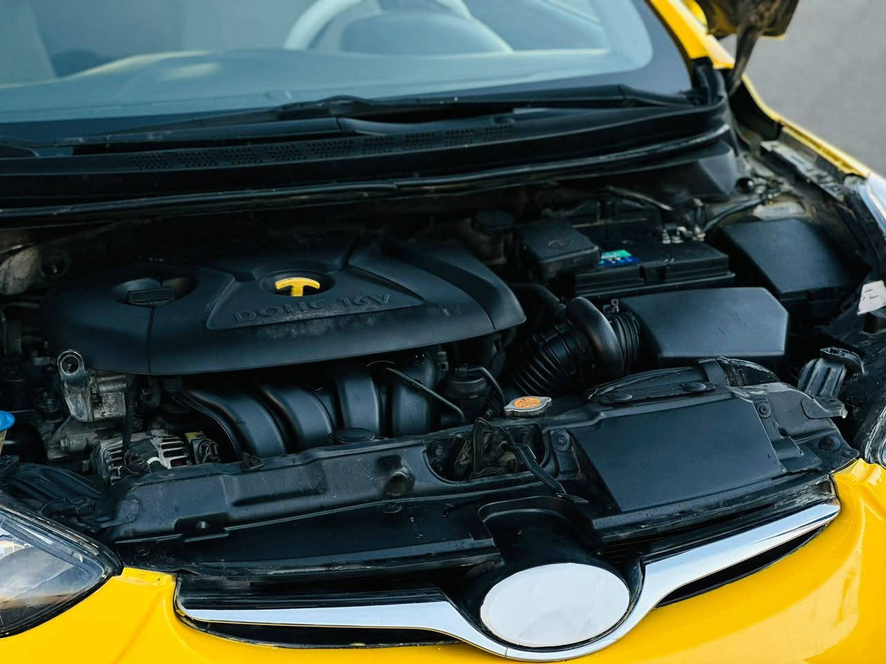 للبيع الانتره موديل 2014 وارد امريكي حادث جاملغ فقط والباقي مكفول كفاله عامه مواصفات فول لمتد فتحه سقف شاشه كامره دواره حساس تحكم ستيرن جهتين اشاير بل مري تدفئه تبريد كشنات وستيرن بصمه تشغيل وبصمه ابواب وجنطه لايت لد بكلايت لد منضومه زنون كشنات جلد مكينه وكير وحداديه وتبريد مكفولات السعر 110 عنوان كربلاء الاستفسار الاتصال ع رقم *********** مصفره هيئه وغرامات كربلاء, العراق
