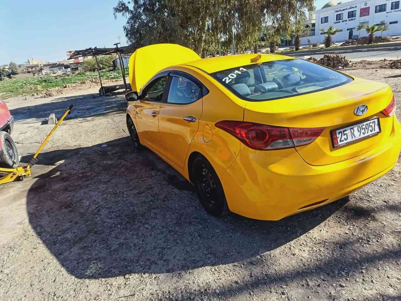 النترا موديل11 لبيع سياره جاهزه  رقم كركوك شرط تحويل بسمي سنويه باقي3تشهر ينتهي بي بطاقه بانزين اربع تايرات اربع وياله جديد سياره ميحتاج دينار مصرف بوجهك لشارع صدر امامي خلفي جديد تبريد ثلج صبغه جديد كبل شهر ضررها بس جاملع سكن مبدل بلاد بدون شاصي وبي معجون باب سكن شي قليل وهلال وره سكن بي معجون شي قليل  كير محرك بشرط  سعره 103وبي مجال ل شراي ل تواصل رقمي.  ***********
