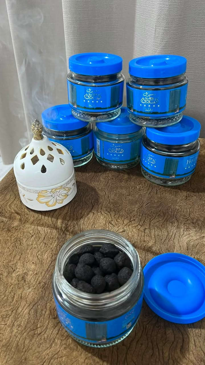 بخور معمول عطر الفنادق الاصلي مستورد من السعوديه كميه محدوده التواصل وتساب على الرقم ***********
