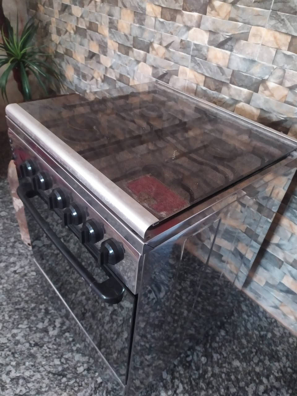 طباخ فريش مصري الاصلي اخو الجديد حجم 60*60  استخدام اقل السنه. شرط نار زركه وقويه 
يوجد توصيل


**إذا كنت صاحب هذا الإعلان وتريد حذفه لأي سبب، رجاءا أرسل رسالة إلى الدعم الفني**