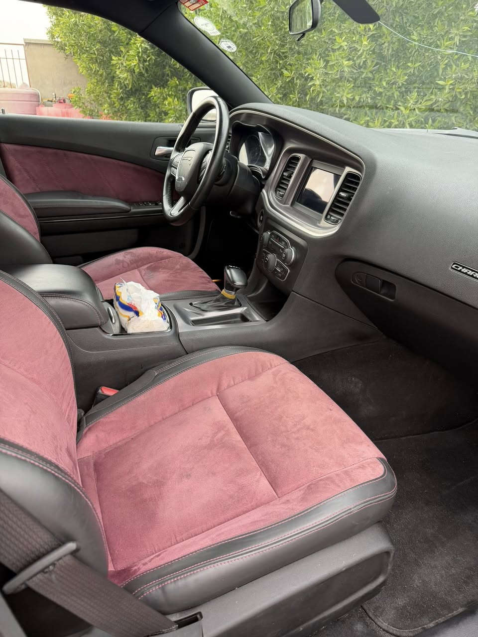 سلام عليكم جارجر للبيع
مديل 2021 اربيل بااسم شخص 

مواصفات sxt شاشه وسط 

سياره ماشيه 52

لون بنفسجي 

حادثها بيبان اثنين صفحه اليمنى 

السعر 230 وقابل لتفاوض 

***********
