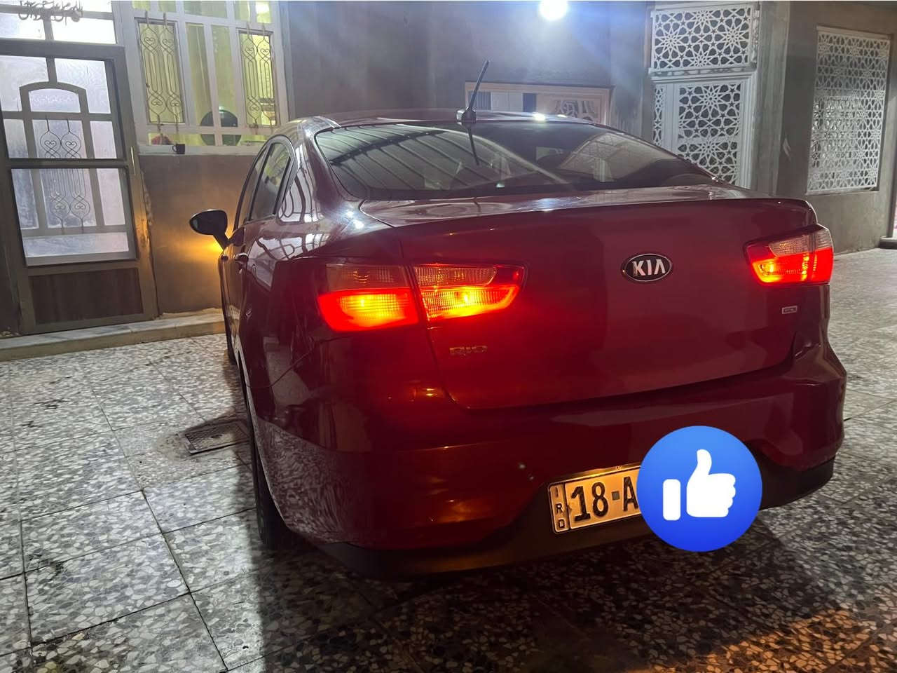 السلامُ عليكم
Kia Rio 2017 
للبيع فقط 
وارد امريكي                  لون احمر 
محرك 1600 GDI     عداد المسافة 123000mi          الضرر جاملغ امامي ايمن + بنيد 
بلوتوث 
ايكو 
AUX 
USP
عداد ليزري  
غرفة داخل السيارة نظافة 💯  تبريد جيد جداً رقم بابل الجديد سنوية لغاية سنة 2030 كفائة المحرك جيد جداً + الكير جيد جداً كشر السيارة نظيف والسيارة جاهزة موجود سونار شامل للسياره  مكان التواجد بابل 
السعر المطلوب 85 ورقة وبي مجال بسيط جداً 
للأستفسار *********** ( واتساب )
