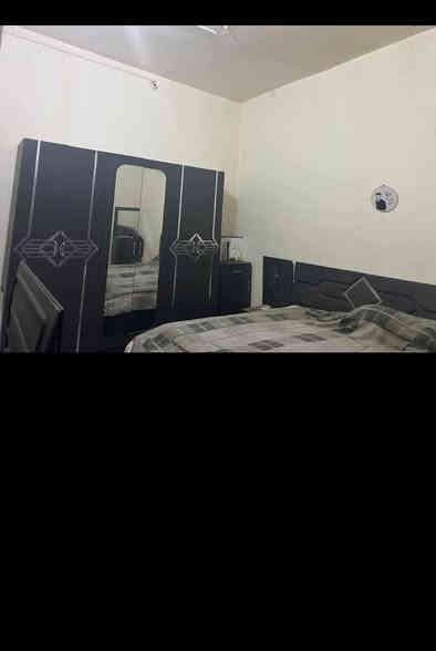 بيت  زراعي للبيع  بخنيطله شارع الكراج مساحه 200
غرفتين وصاله ومطبخ وديوانيه وصحيات وساحه وفوك غرفه وحمام كاملات وغرفتين ع بس أساس البناء طابوك 
سعر 70 وبي مجال قليل ***********
